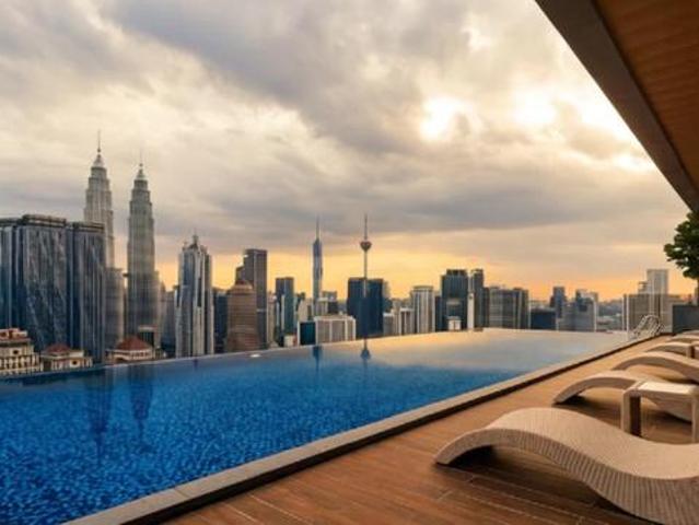 Brand New Armani Raja Uda 2 Rooms nx to MRT KLCC View Premium