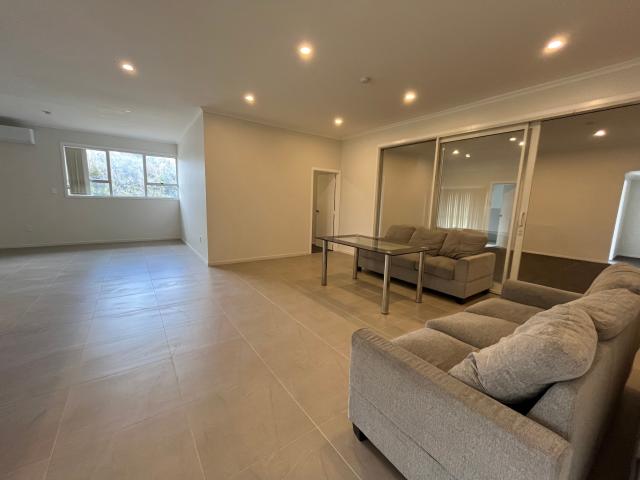Brand New Boarding House Rooms Available Spacious, Comfortable & All Inclusive