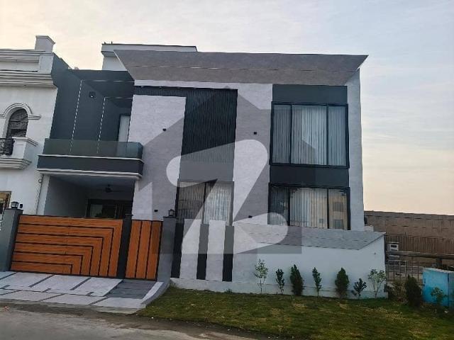Brand New Beautiful House Near To Market