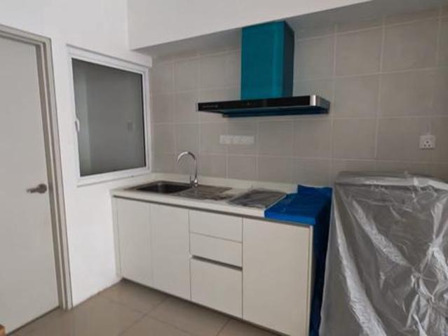 Brand New Below Market Value Fire Sale Nadayu 801 subang shah alam