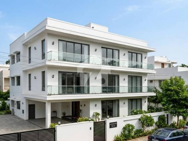 Brand new building available for rent