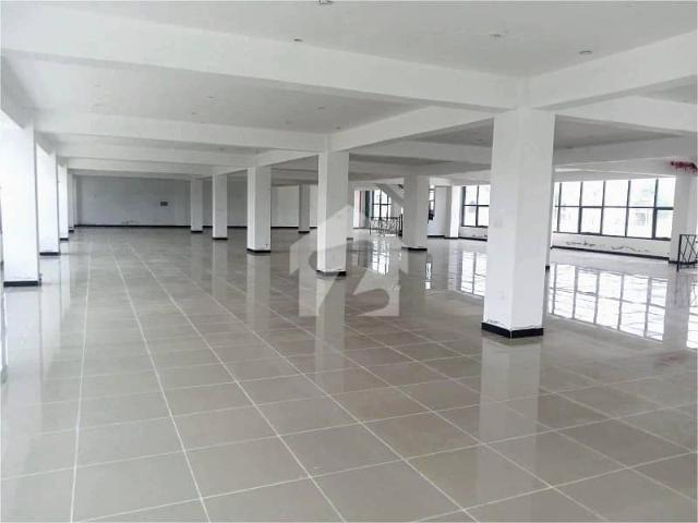Brand new building total 15,000 sqr ft 03 floor each floor 5000 sqft with 6 washroom and one kitchen suitable for it, call center, clinic, hospital and school, gym etc