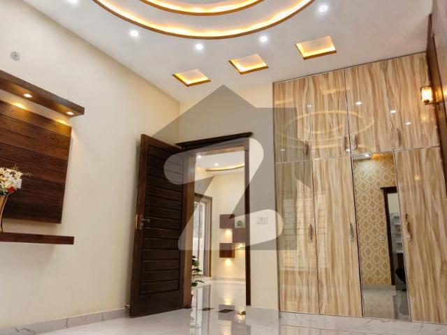 Brand New Bungalow Available For Sale Nearby Emporium Johar Town Phase 2