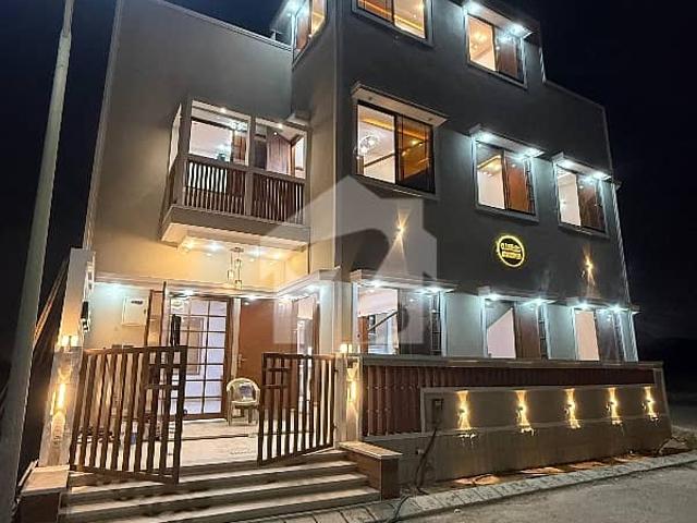 Brand new bungalow for sale 140 square yard west open corner