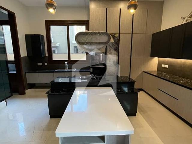 Brand new bungalow for sale near on hilal near commercial avenue