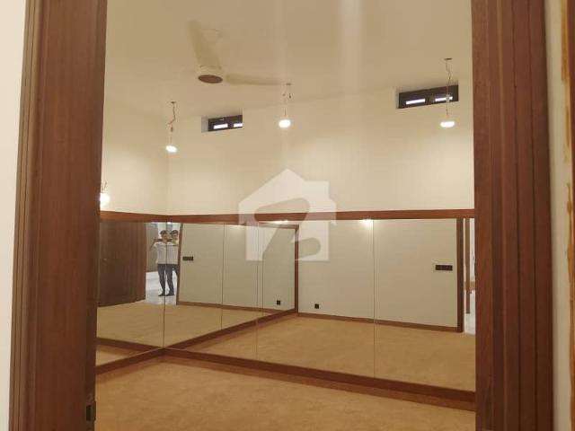 Brand New Bunglow Basement +1 2 Unit House For Sale