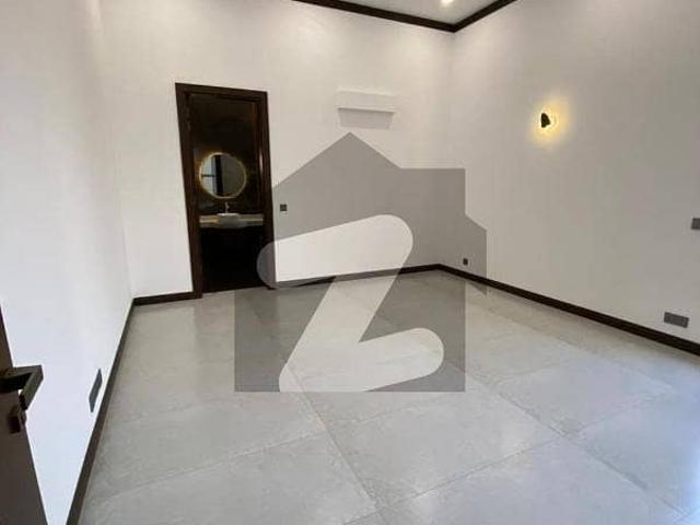 Brand new bunglow for sale dha phase 8