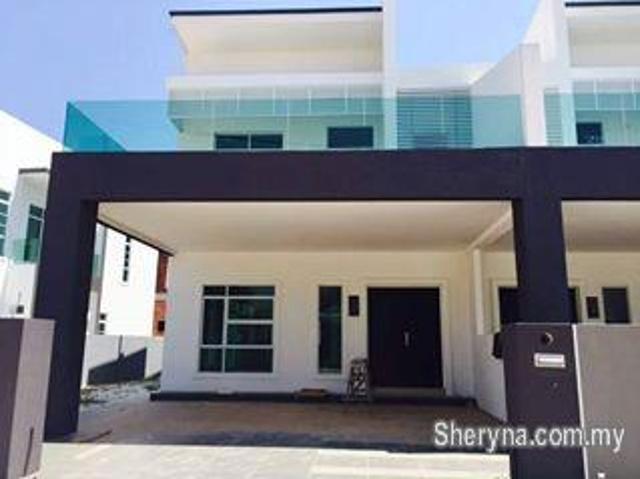Brand New Gate and Guarded House in Taman perpaduan mulia Tambun