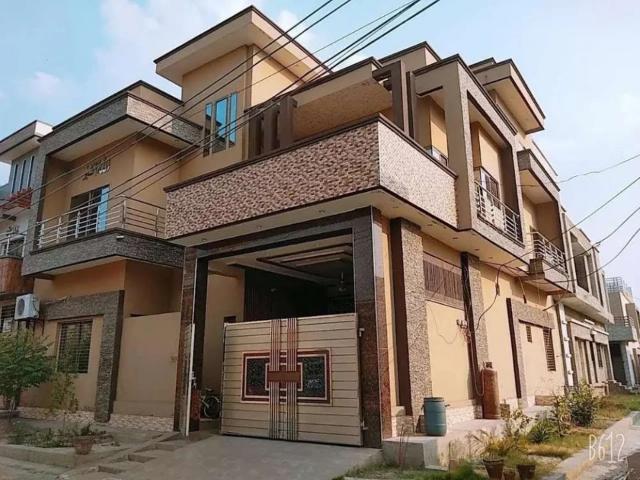 Brand new ghar nazimabad city kornar house mein sale karna hai Faisalabad ID 50699
