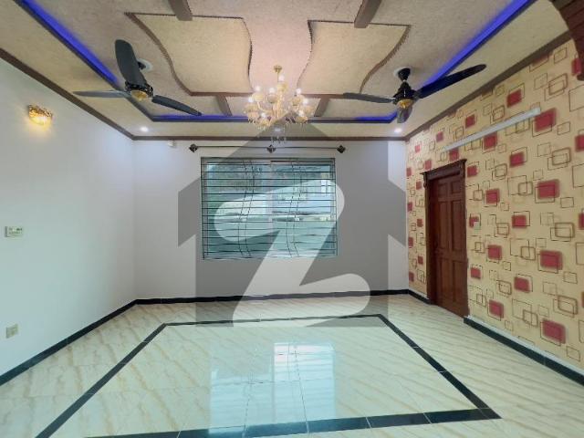 Brand New Double House For Sale 9.5 Marla Good Location N Construction Airport Housing Society Sector 2
