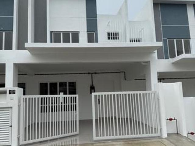 Brand New Double Storey Terrace Taman Bayu Sutere Seremban