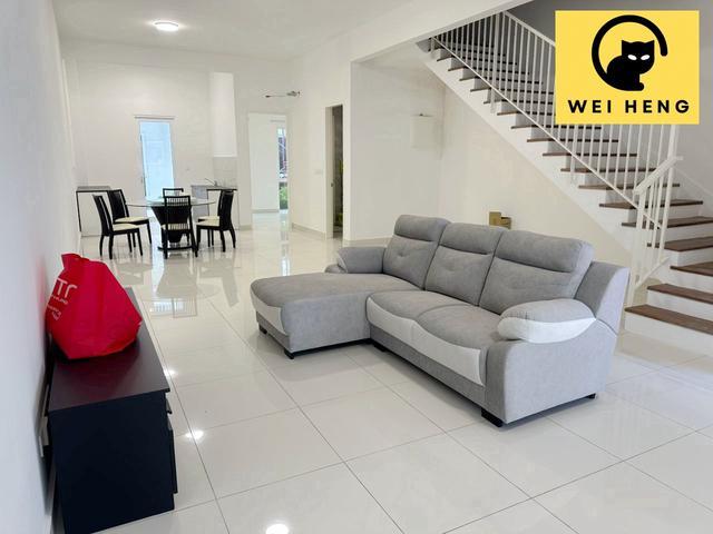 Brand new double storey viluxe landed in batu kawan near uow school