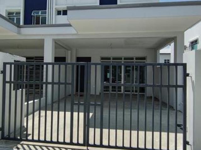 Brand New Double Storey House End Lot Bandar Dato Onn Tebrau