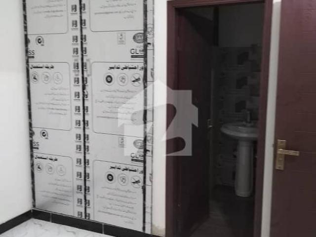 Brand New Daniyal Residency New Project Flat Located In Scheme 33, On 200 Feet Main Road 8th And 12th Floor