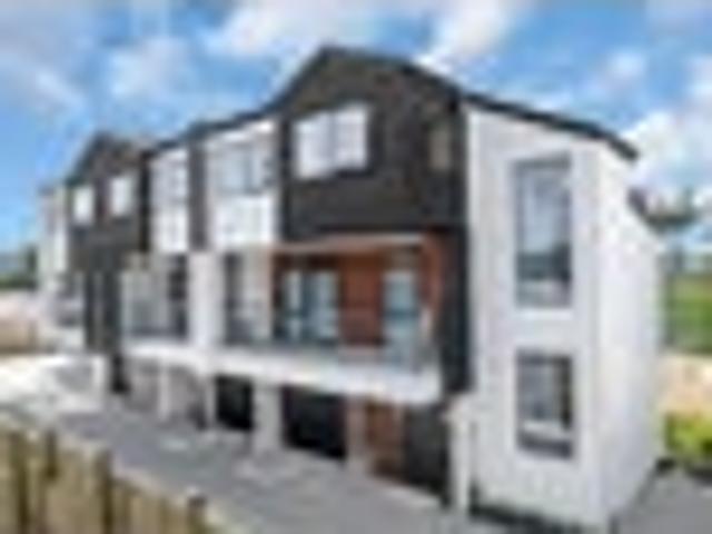 BRAND NEW DESIGNER HOME WITH 2 ENSUITES