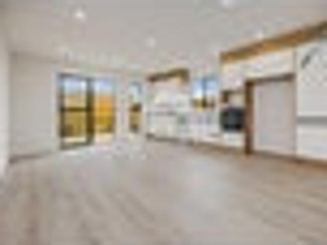 Brand New Duplex Living with Two Car Parks