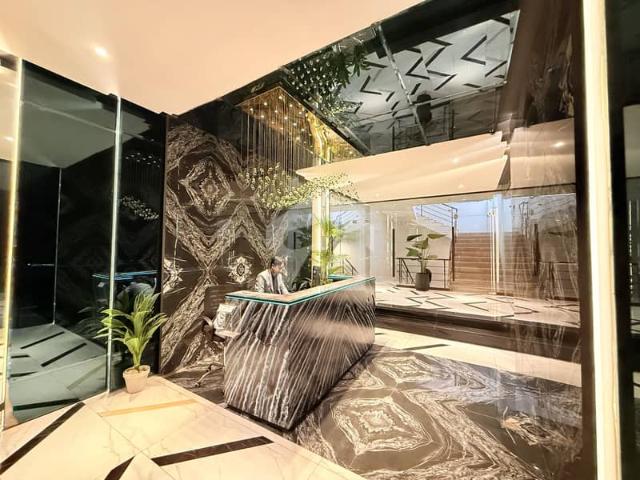 Brand new duplex penthouse west open apartment for rent in metropolis residency