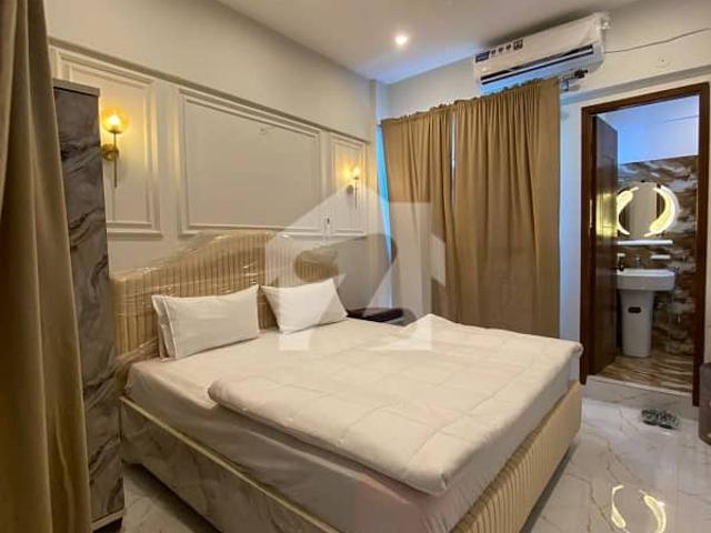 Brand New Excusite Fully Furnished 3 Bed D/ With Lift