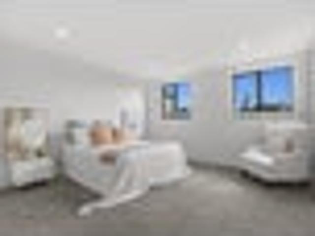 Brand New Family Home Ultimate Comfort & Con.