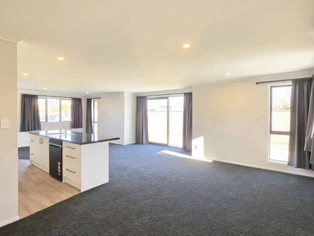 Brand New Family Living – 9 Reeve Street, Foxton