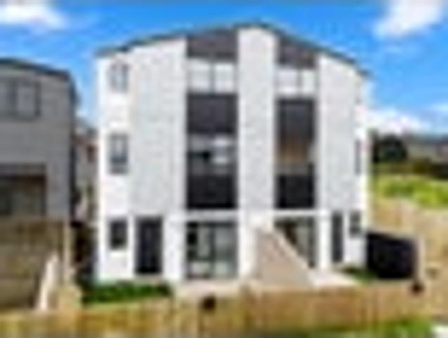 Brand New Family Living with Convenience