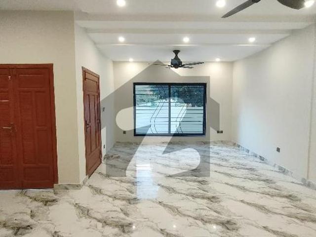 Boulevard category Five Marla House Available For Sale In Sector B Bahria Enclave Sector B1