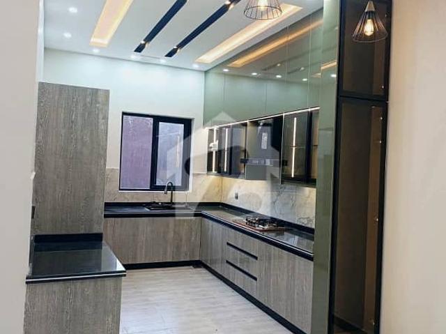 Brand New Flat 2 Bed DD West Open Lift Car Parking Stand By Gernoter In Jauhar Block 7
