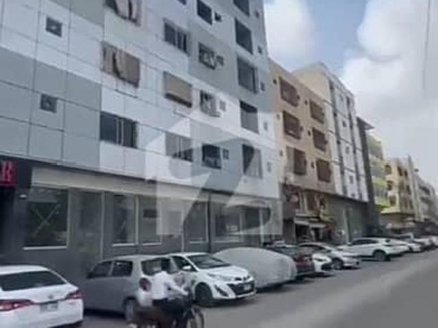 Brand New Flat Urgent To Sale, Lift Parking, Bunglow Facing