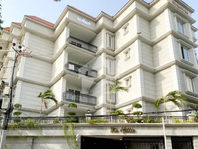 Brand new flat in gulshan e iqbal block 17 with documents transfer