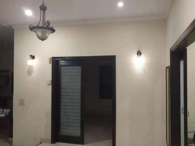Brand new flat ready to shift Karachi PECHS ID 47093