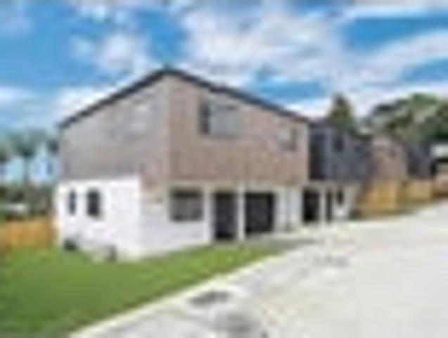 Brand New Free Standing Home!