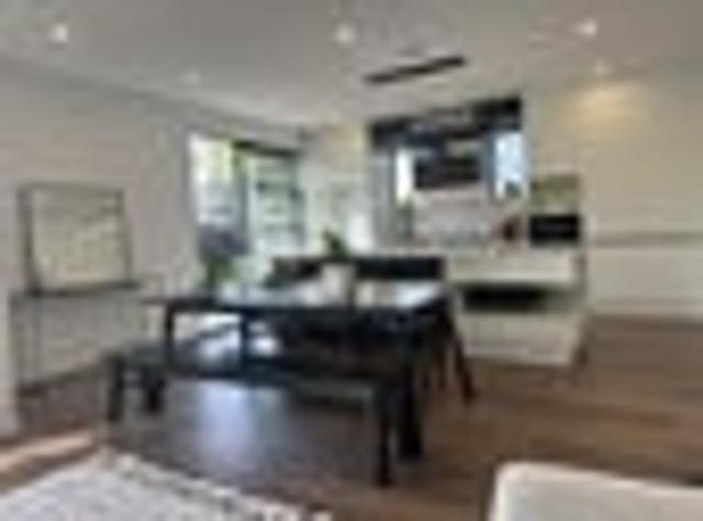 Brand New Freehold, 10 Year Master Build Guarantee