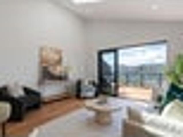 Brand New & Freehold
