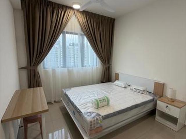 Brand new fully furnished condo in Setia Alam