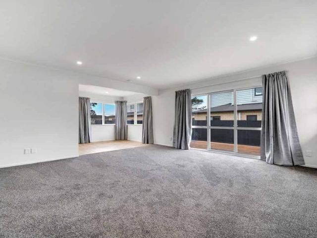 Brand New! Fully Renovated! 468B Massey Road, Māngere East