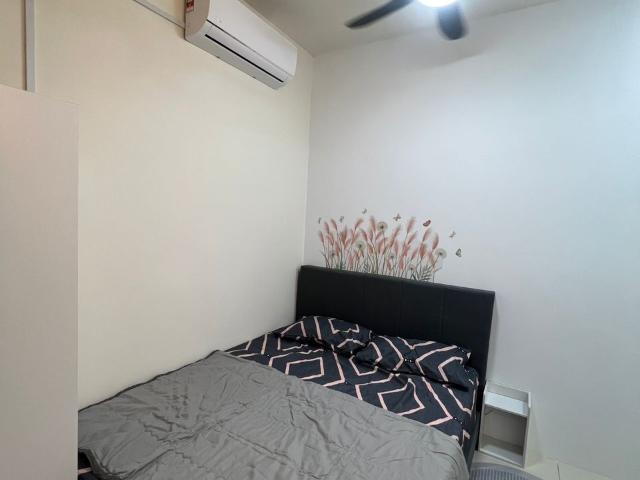 BRAND NEW FURNISHED BALCONY QUEEN ROOM @ Residence Suasana @ Damai @ MALE/MIXED UNIT