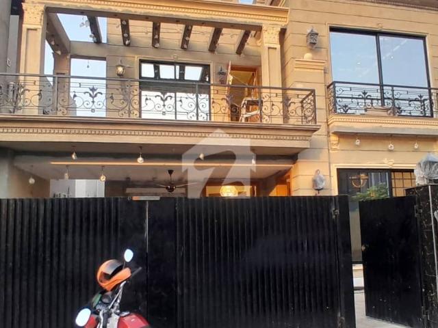 Brand new house 10 marla available for sale in phase one bahria orchard lahore
