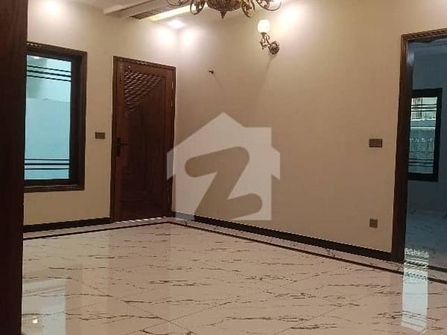 Brand New House 400 Sq G+1