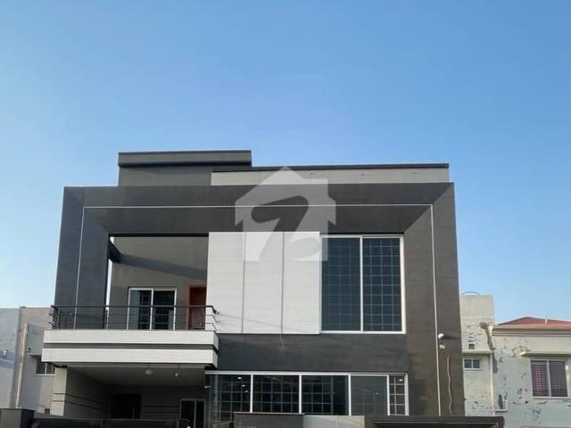 Brand new house 6 marla available for sale in bahria orchard lahore