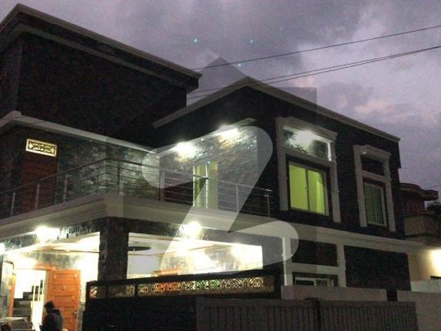 Brand New House Best Location Bani Gala