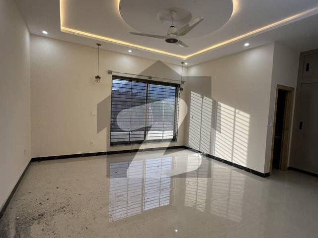 Brand New House for Rent in D 12