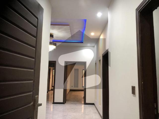 Brand New House For Rent Top City 1