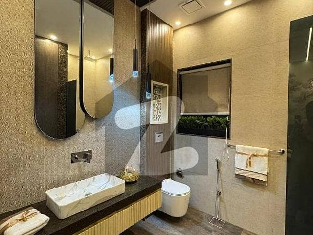 Brand New House For Sale 400 sqyd West Open In Gulshan Block 6