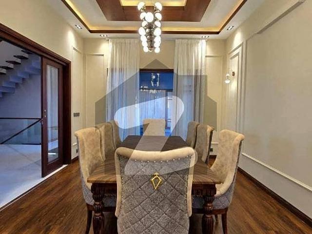 Brand New House For Sale 400 Yards West Open Kda Lease Vip Location In Jauhar Block 14