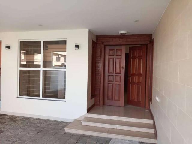 Brand New House For Sale 500 Sq Yard triple story, 8 Bed s MPCHS E 11 Islamabad E 11 ID 55408
