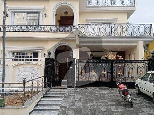 Brand New House For Sale Beautiful Location