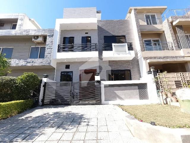 Brand New House For Sale In D 12/1