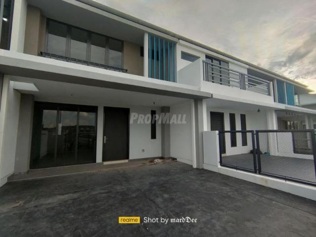 BRAND NEW HOUSE KYRA 2 BANDAR BUKIT RAJA