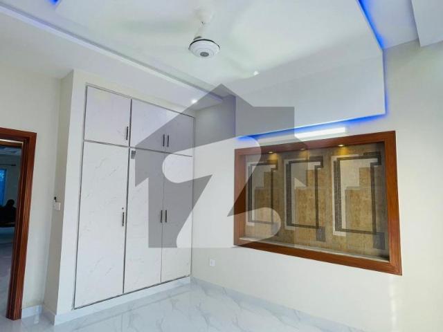 Brand New House size 3060 For sale G13 G 13