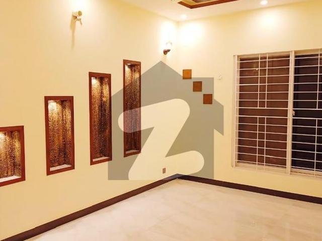 Brand new house victorian designi 10 marla house at super location available for sale bahria orchard